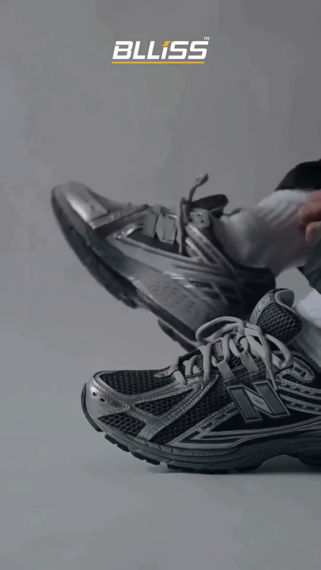 Stylish Sports Shoes - Image 3